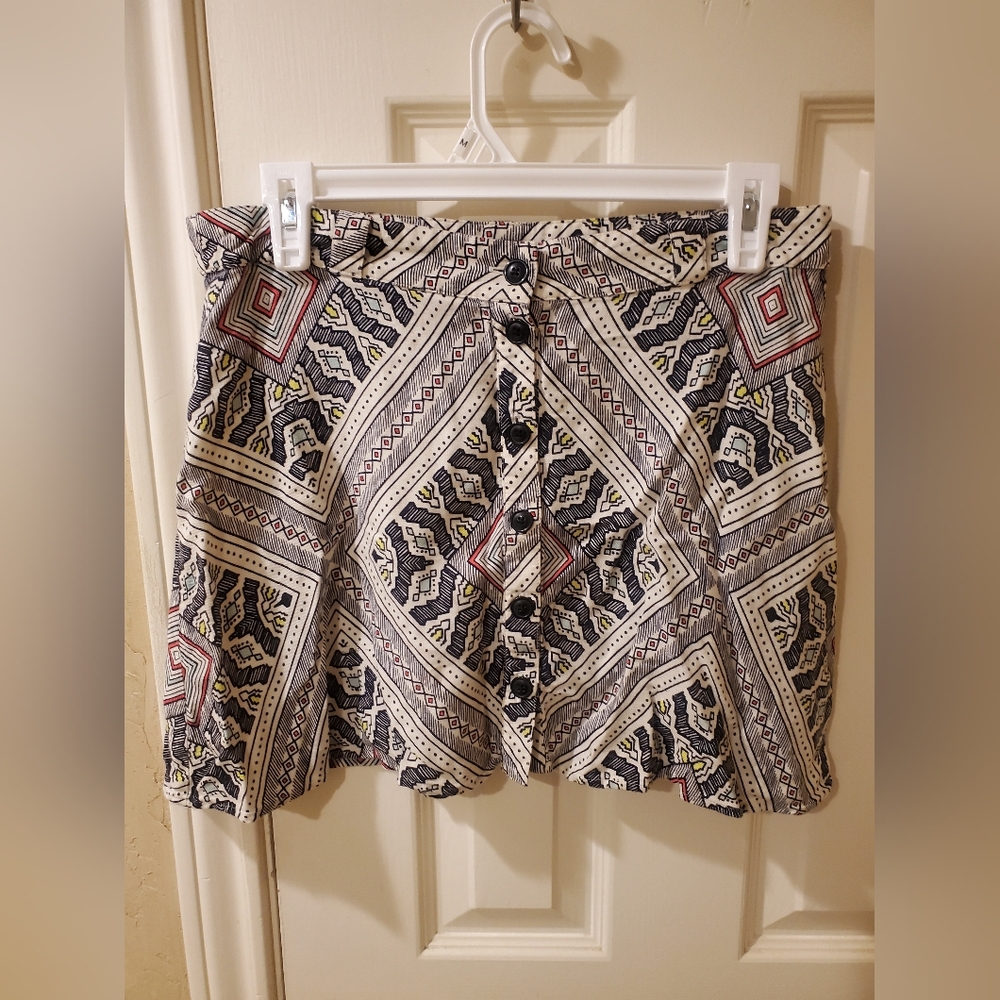 Geometric Patterned Button-Up Shirt
